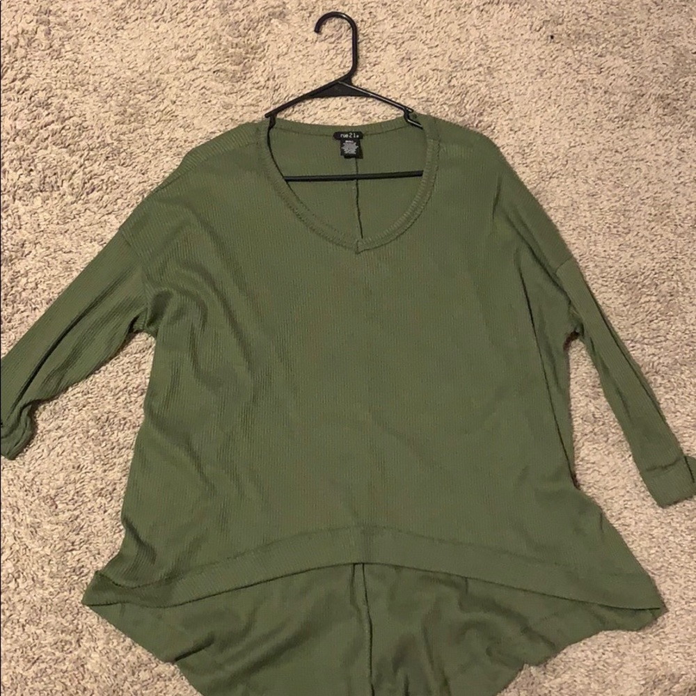 Rue 21 olive green sweater S